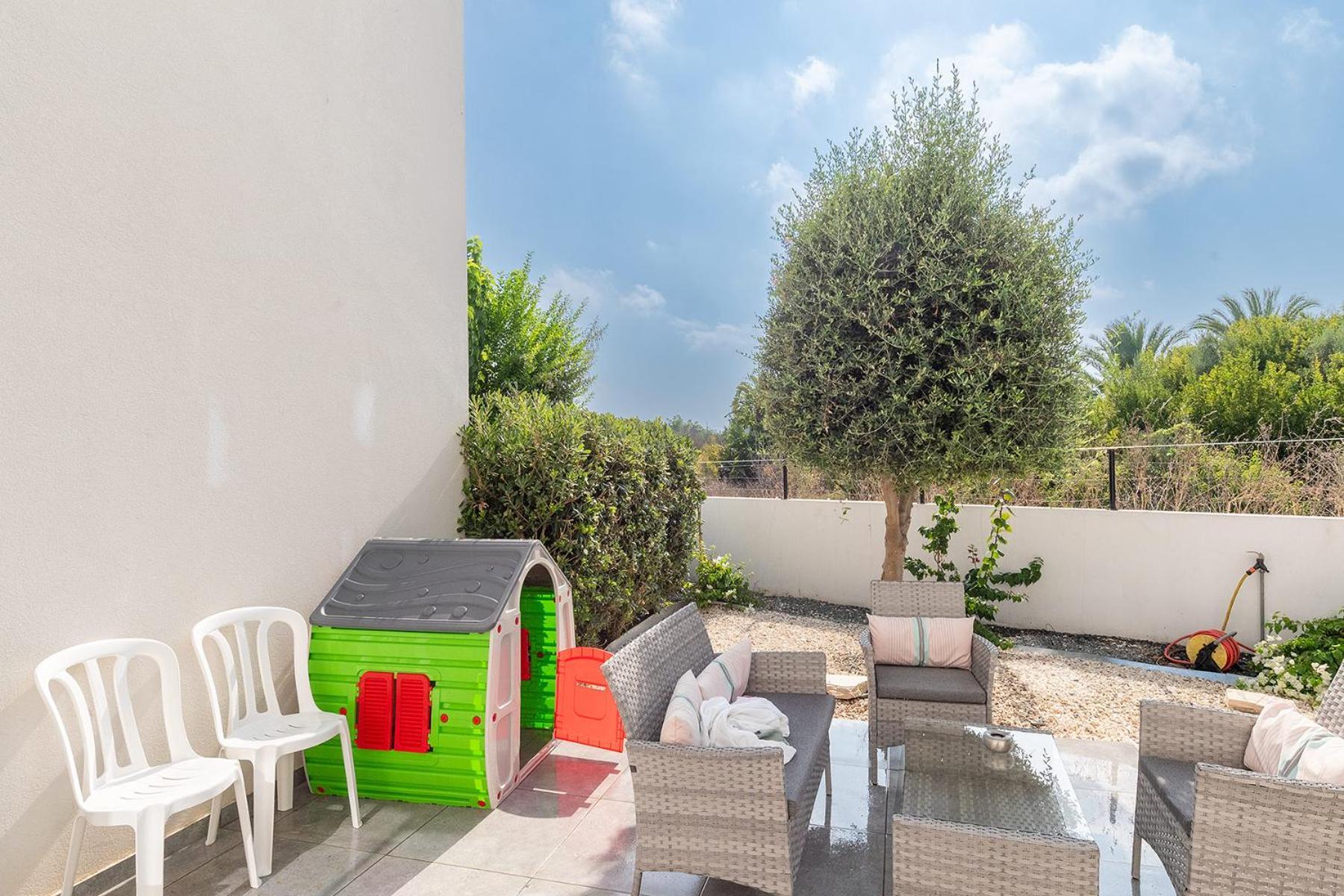 Blue Diamond Beach Villas Paphos Exterior foto