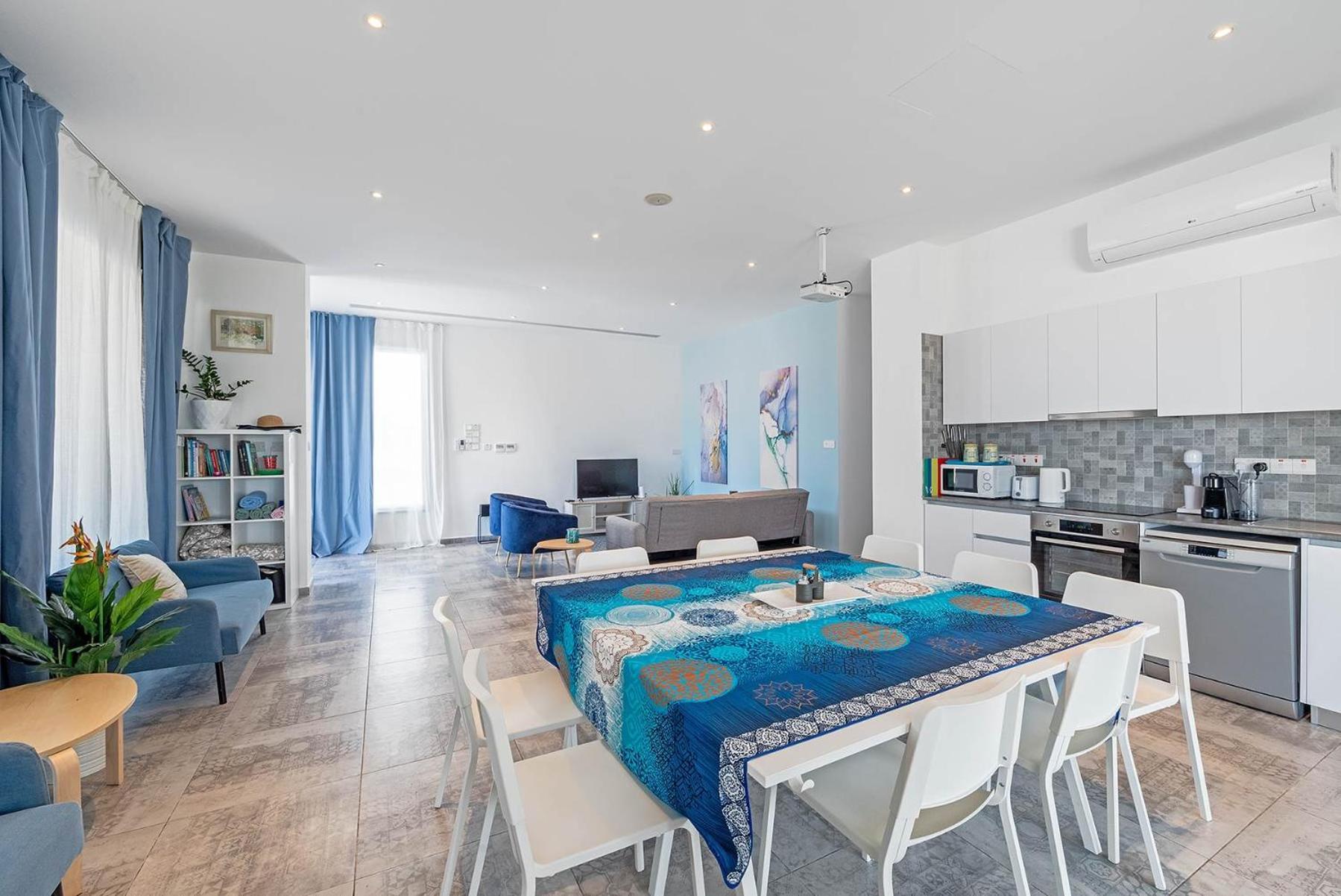 Blue Diamond Beach Villas Paphos Exterior foto